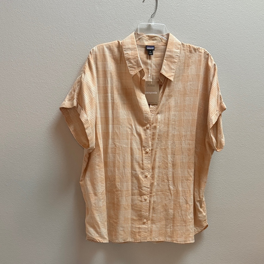 Patagonia Light Peach Check Short Sleeve Button-Up Top